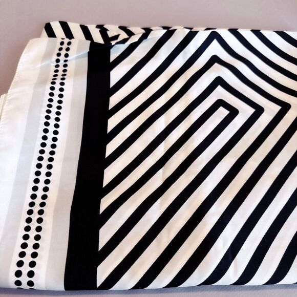 striped scarf S17 - Picture 7 of 8